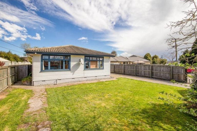 Photo of property in 77 Johns Road, Belfast, Christchurch, 8051