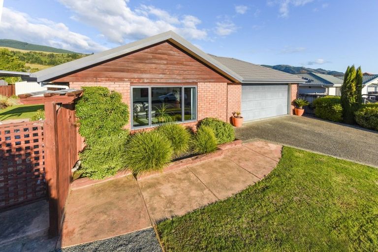 Photo of property in 18 Covent Drive, Stoke, Nelson, 7011