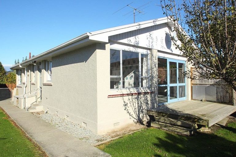 Photo of property in 20 Waverley Street, East Gore, Gore, 9710