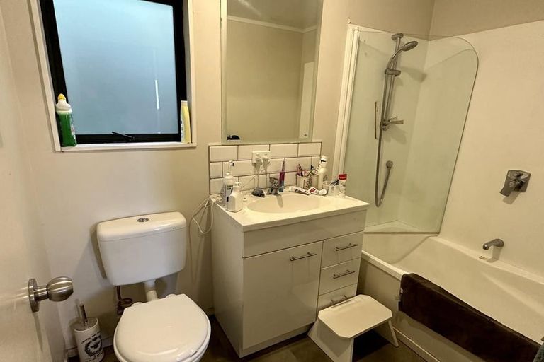 Photo of property in 22 Gainsborough Grove, Belmont, Lower Hutt, 5010