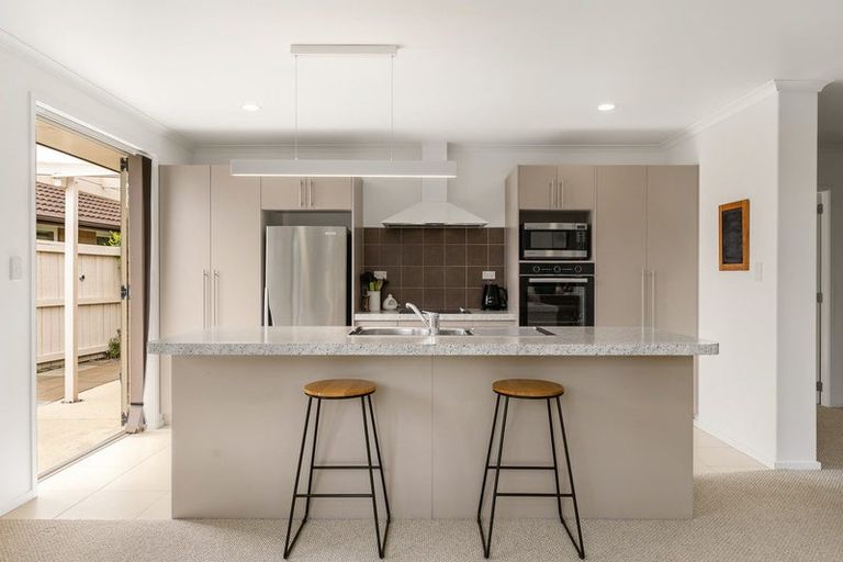 Photo of property in 3 Stenning Place, Papamoa Beach, Papamoa, 3118