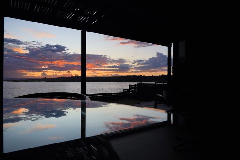 Photo of property in 650 Pukehina Parade, Pukehina, Te Puke, 3189