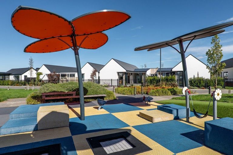 Photo of property in 6 Preferred Lane, Halswell, Christchurch, 8025