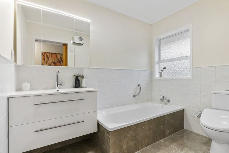 Photo of property in 15/10 Gerard Way, St Johns, Auckland, 1072