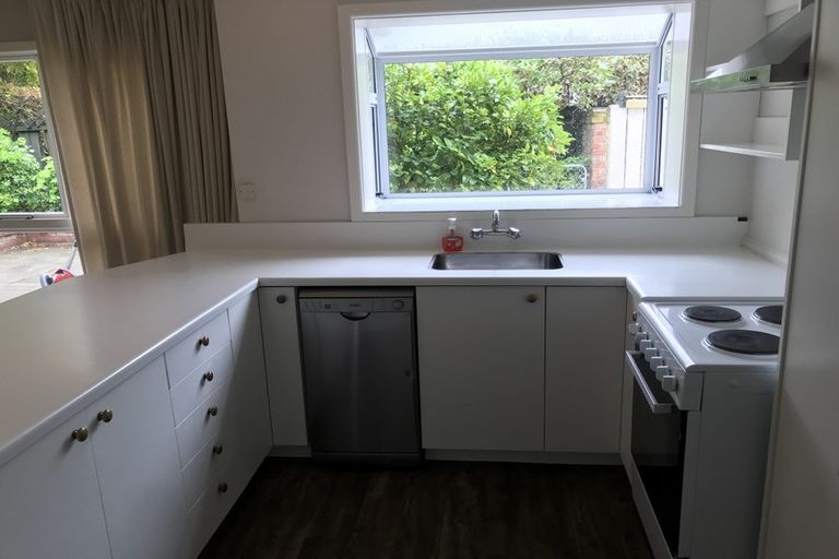 Photo of property in 114b Office Road, Merivale, Christchurch, 8014