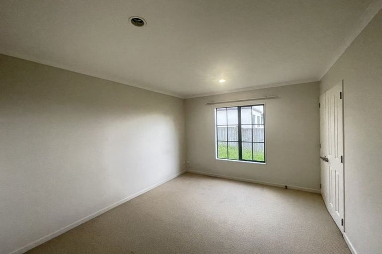 Photo of property in 459 Old Te Atatu Road, Te Atatu Peninsula, Auckland, 0610