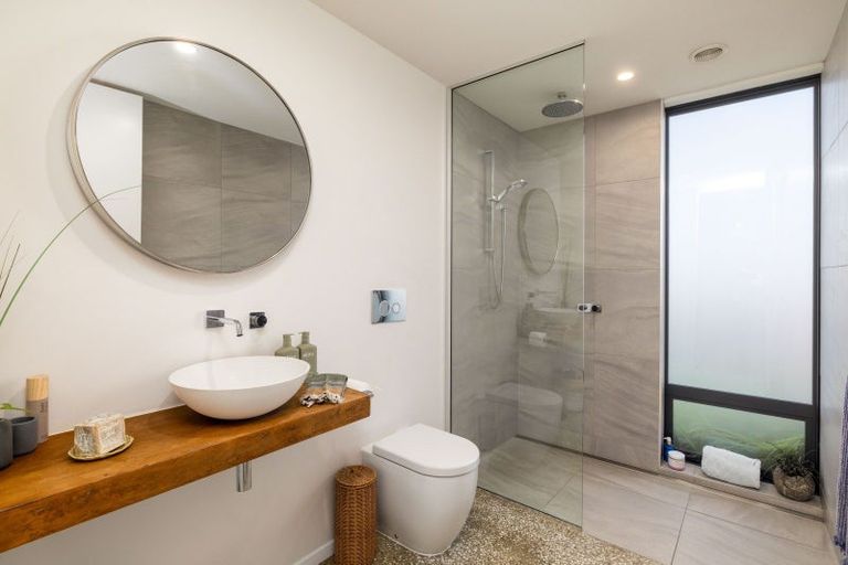 Photo of property in 107 Hawthorne Street, Strowan, Christchurch, 8052