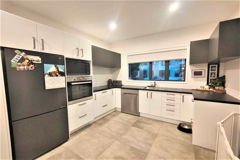 Photo of property in 15 Dorricott Avenue, Hobsonville, Auckland, 0616