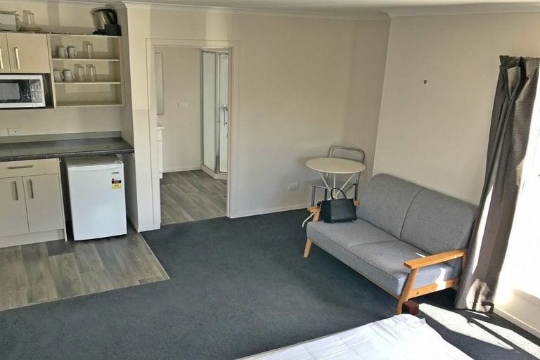 Photo of property in 1/3 Somerset Street, Frankton, Hamilton, 3204