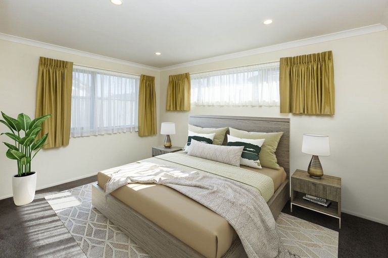 Photo of property in 4b Savage Crescent, Upper Hutt Central, Upper Hutt, 5018