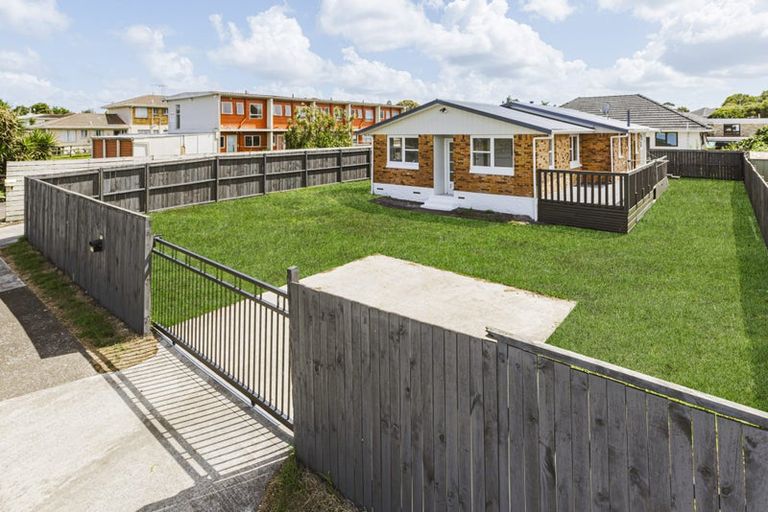 Photo of property in 22 Claude Avenue, Papatoetoe, Auckland, 2025