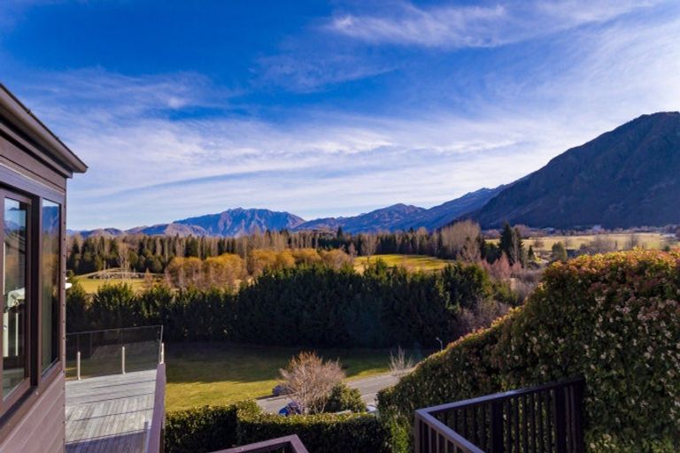 Photo of property in 21 Cotter Avenue, Arrowtown, 9302
