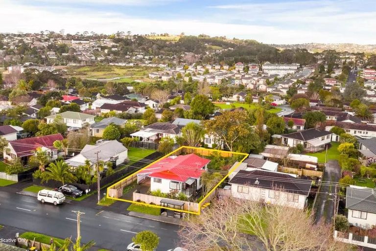 Photo of property in 110 Bruce Mclaren Road, Henderson, Auckland, 0612