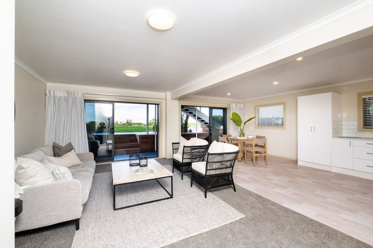 Photo of property in 247 Whirinaki Road, Eskdale, Napier, 4182