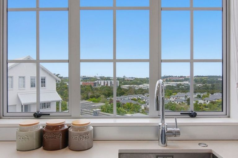 Photo of property in 8/9 Georgia Terrace, Albany, Auckland, 0632