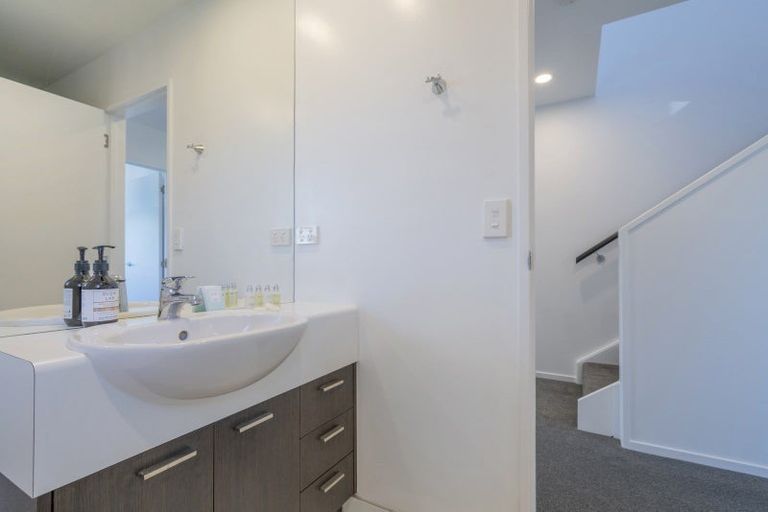 Photo of property in 27/1 Centennial Drive, Whitianga, 3510