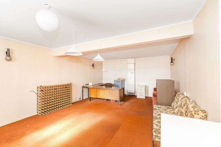 Photo of property in 14 Washington Avenue, Brooklyn, Wellington, 6021