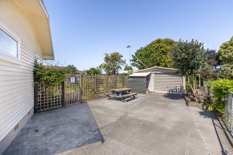 Photo of property in 13 Hitchings Avenue, Onekawa, Napier, 4110