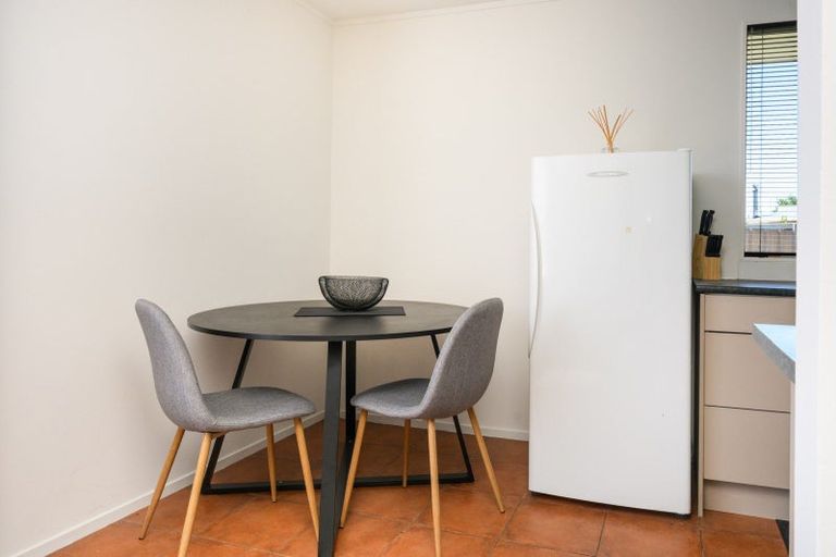 Photo of property in 3 Harding Place, Feilding, 4702