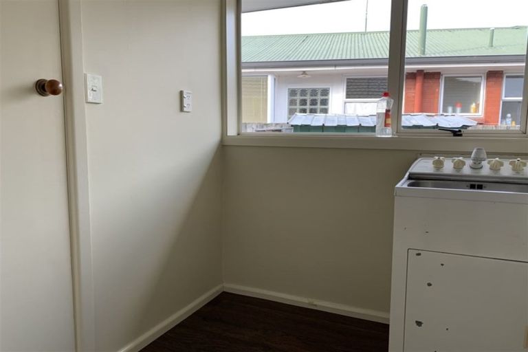 Photo of property in 13 Kathleen Crescent, Hornby, Christchurch, 8042