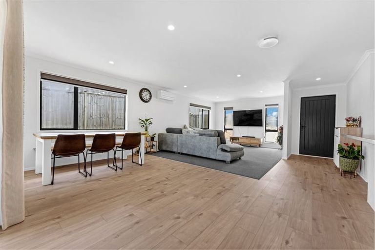 Photo of property in 27 Flannery Road, Pokeno, 2402