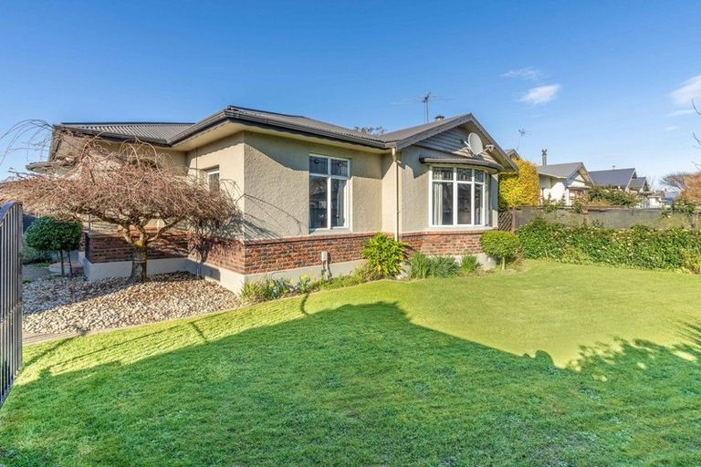 Photo of property in 23 Robertson Street, Richmond, Invercargill, 9810