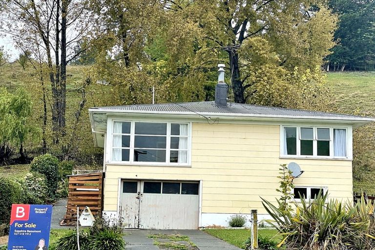 Photo of property in 64 Goldfinch Street, Taihape, 4720