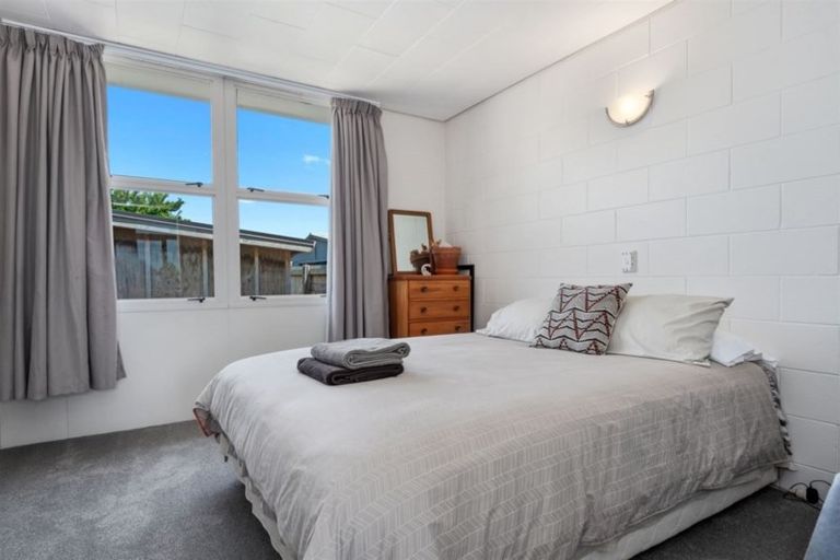 Photo of property in 4 Tahara Crescent, Mount Maunganui, 3116