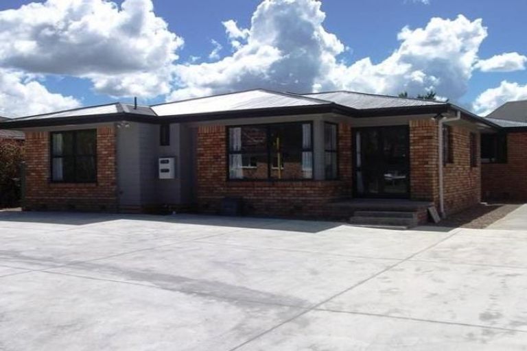 Photo of property in 1/27 Hogan Street, Hamilton East, Hamilton, 3216