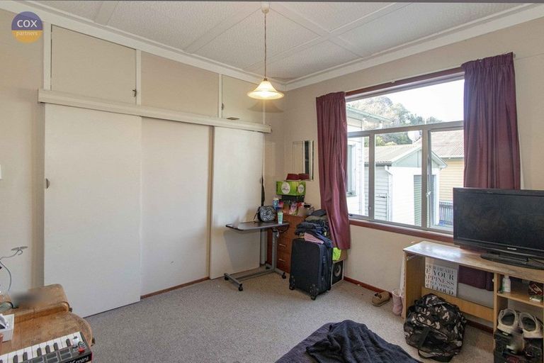 Photo of property in 205 Carlyle Street, Napier South, Napier, 4110