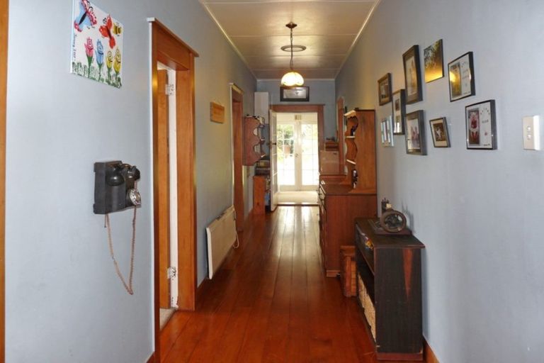 Photo of property in 85 Whitby Road, Wakefield, 7025