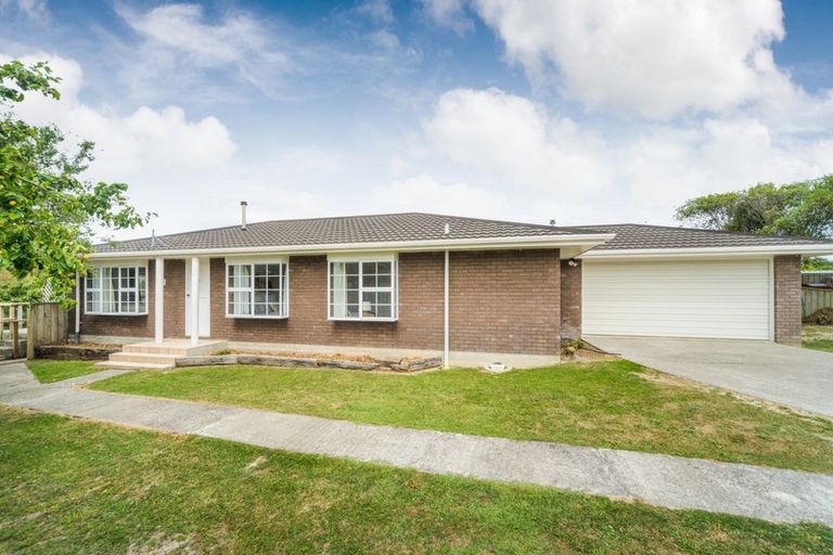 Photo of property in 155 Summerhill Drive, Fitzherbert, Palmerston North, 4410