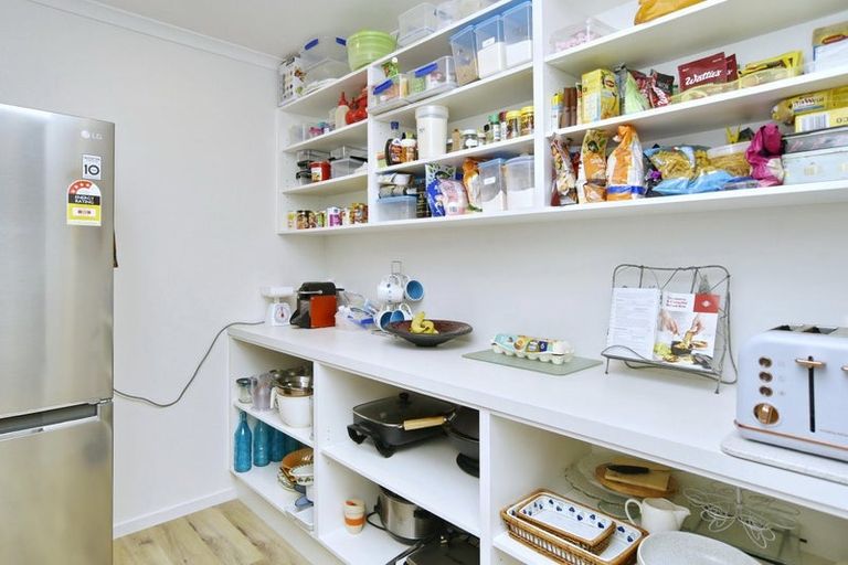 Photo of property in 5 Clare Street, Woodend, 7610