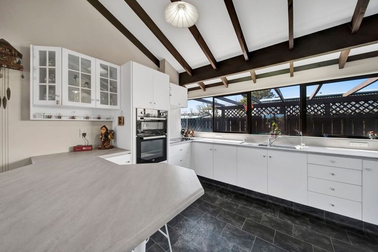 Photo of property in 277 Glover Road, Hawera, 4610