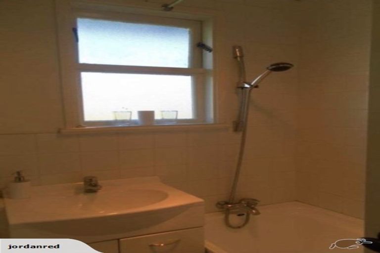 Photo of property in 39 Regina Street, Westmere, Auckland, 1022