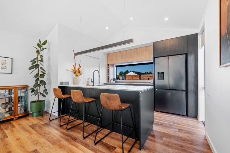 Photo of property in 16 Pollock Street, Alexandra, 9320