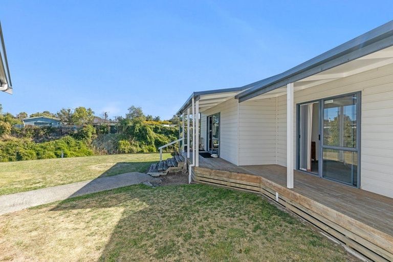 Photo of property in 8 Key Crescent, Seddon, 7210