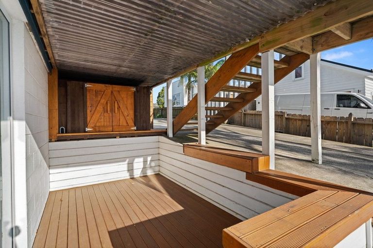 Photo of property in 25b Riverton Road, Mount Maunganui, 3116