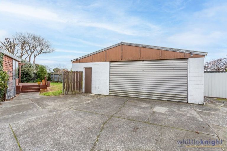 Photo of property in 22 Geraldo Place, Russley, Christchurch, 8042