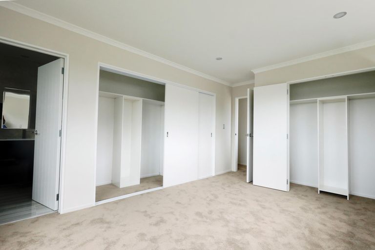 Photo of property in 11b Oxford Road, Manurewa, Auckland, 2102