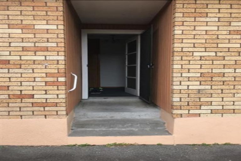 Photo of property in 4 Standish Street, New Plymouth, 4310