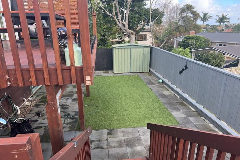 Photo of property in 2/224 Forrest Hill Road, Forrest Hill, Auckland, 0620