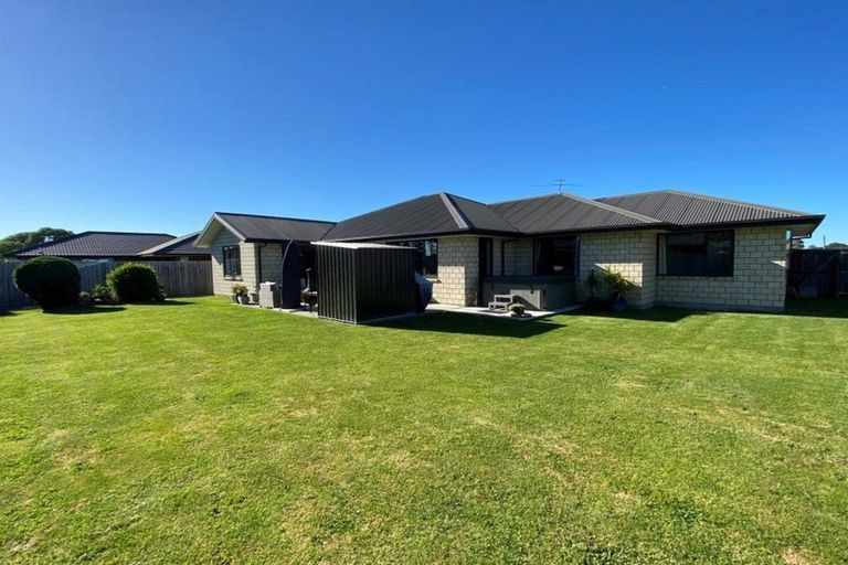 Photo of property in 23 Larne Place, Belfast, Christchurch, 8051