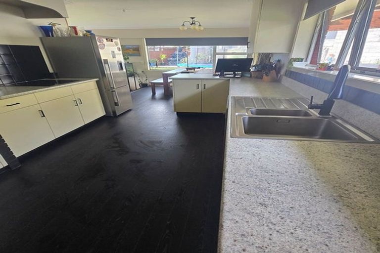 Photo of property in 29 Livingstone Avenue, Nawton, Hamilton, 3200