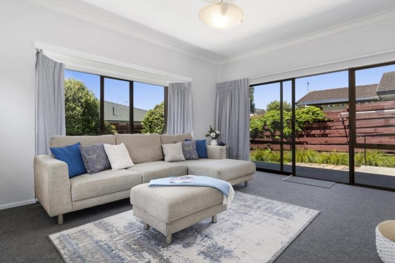 Photo of property in 8a Shearman Grove, Tauranga South, Tauranga, 3112