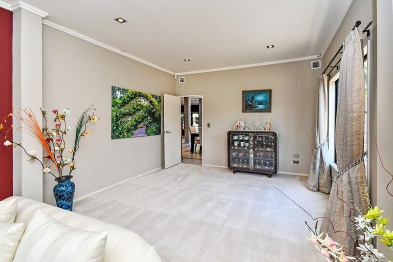 Photo of property in 9 Elias Court, The Gardens, Auckland, 2105