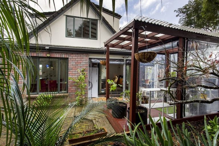 Photo of property in 265c Puhinui Road, Papatoetoe, Auckland, 2025