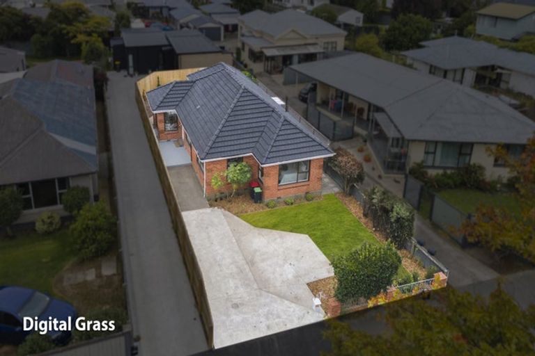 Photo of property in 220 Harewood Road, Bishopdale, Christchurch, 8053