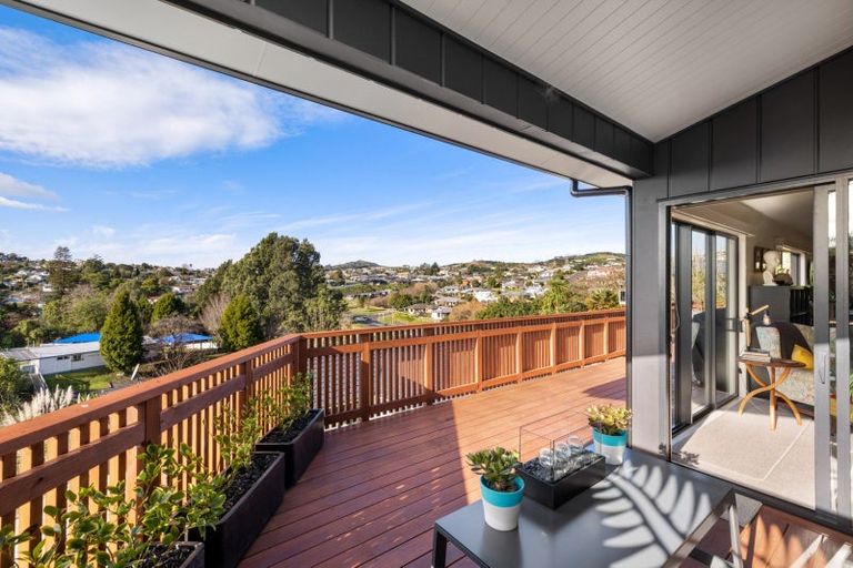 Photo of property in 33a Homestead Place, Welcome Bay, Tauranga, 3112