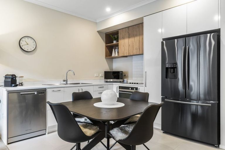 Photo of property in 62 Rangihina Road, Hobsonville, Auckland, 0616